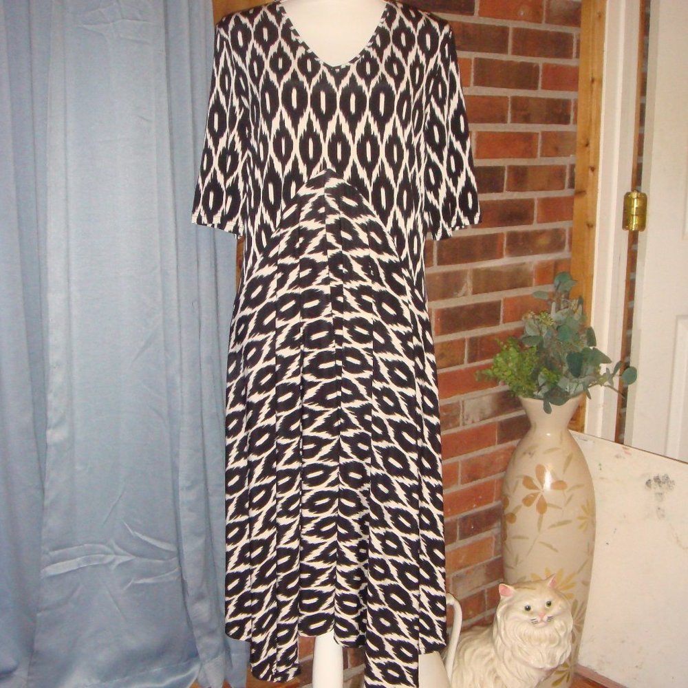 Nina Leonard Asymmetrical Dress L